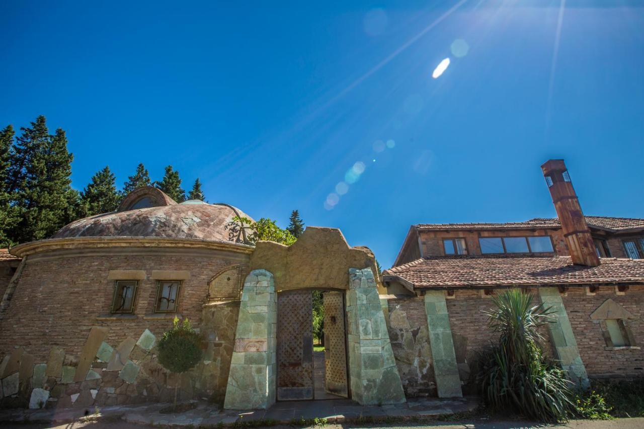 Artists Residence In Tbilisi Buitenkant foto