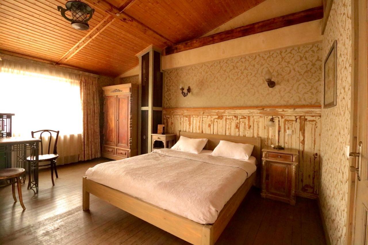 Artists Residence In Tbilisi Buitenkant foto
