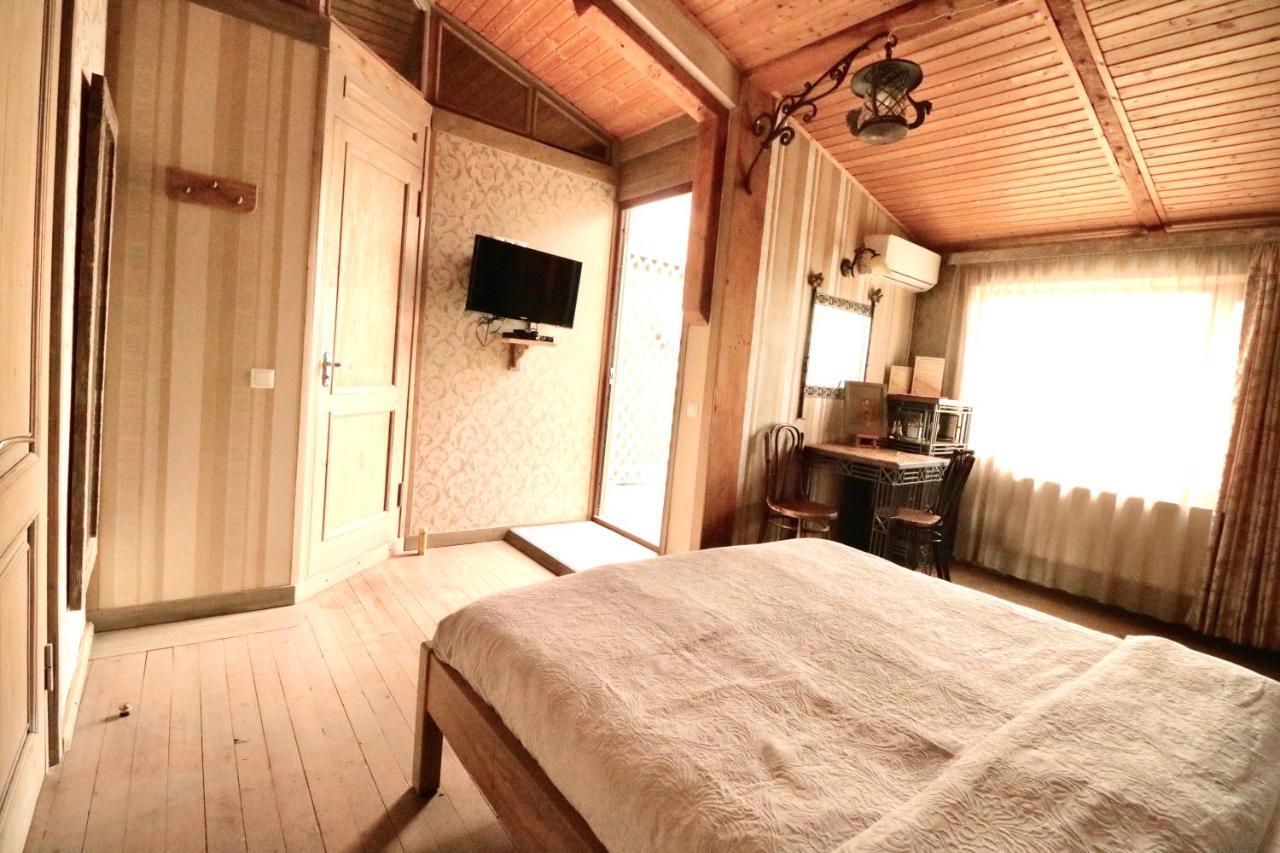 Artists Residence In Tbilisi Buitenkant foto