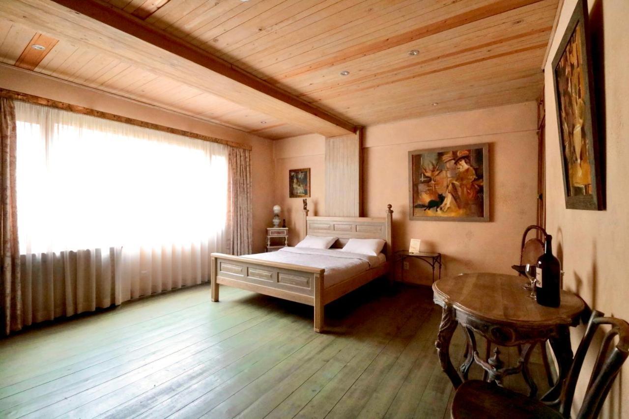Artists Residence In Tbilisi Buitenkant foto