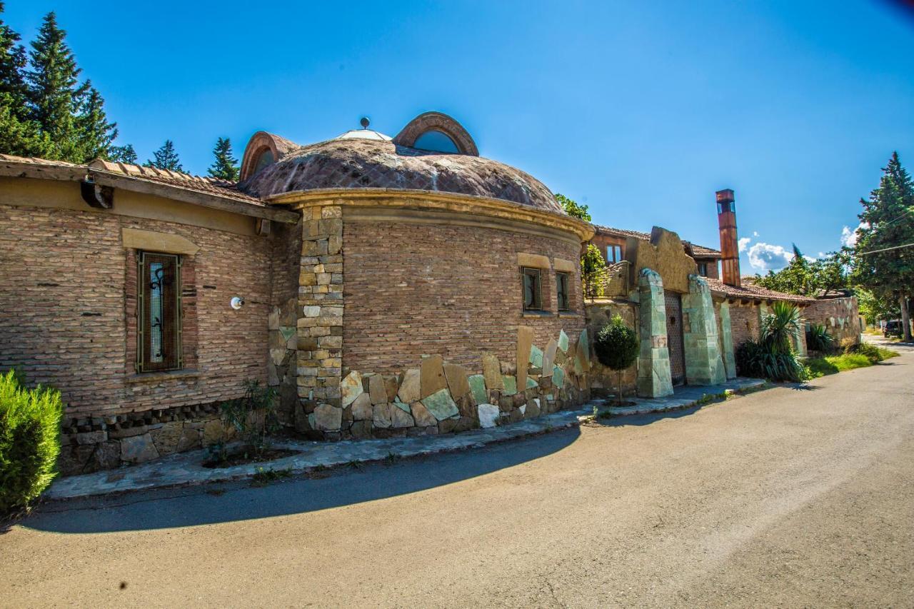Artists Residence In Tbilisi Buitenkant foto